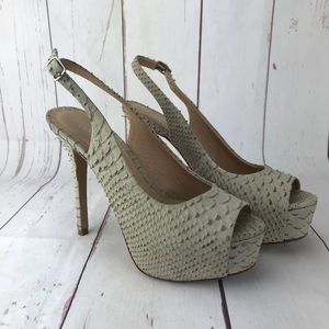 Pour La Victoire Snake Slingback Heels Size 6